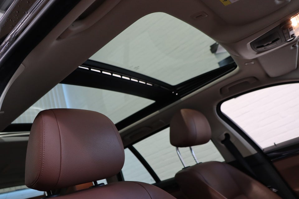 BMW 520d 2,0 Touring Luxury Line aut. 5d