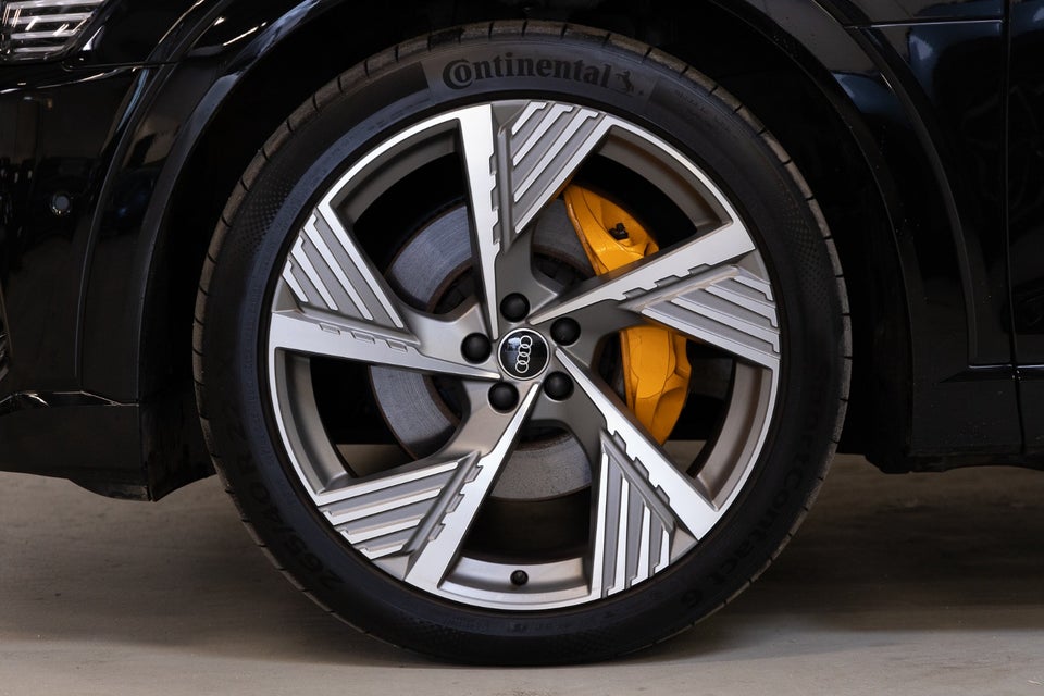 Audi e-tron 55 Black Edition Sportback quattro 5d