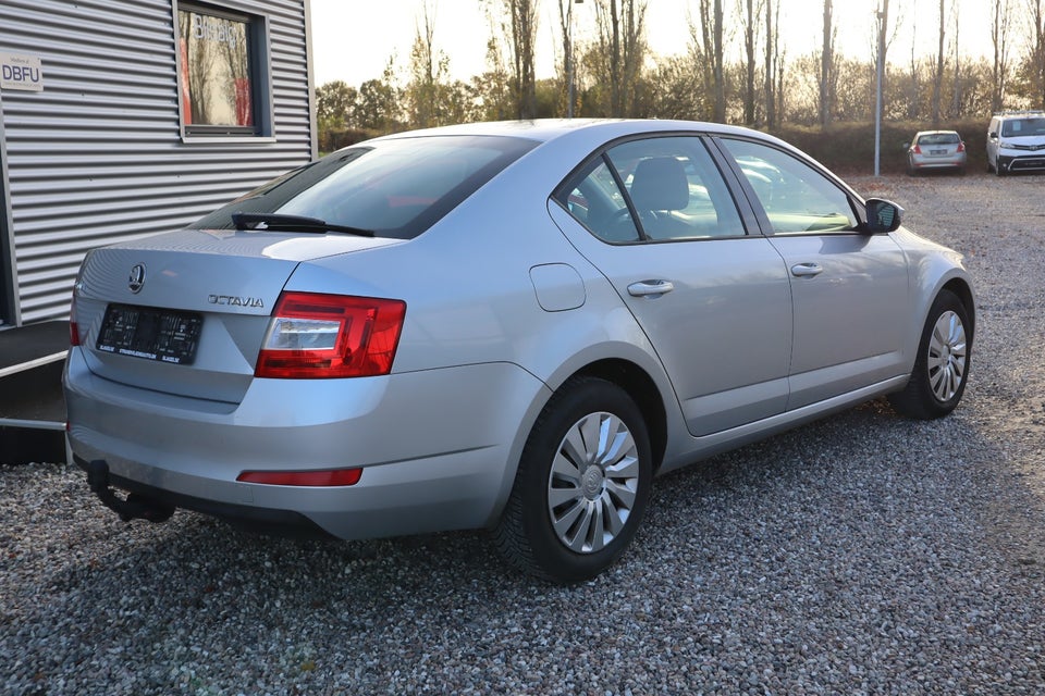 Skoda Octavia 1,2 TSi 105 Ambition 5d