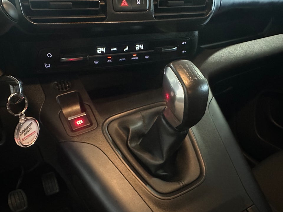 Peugeot Rifter 1,5 BlueHDi 100 L1 Active 5d