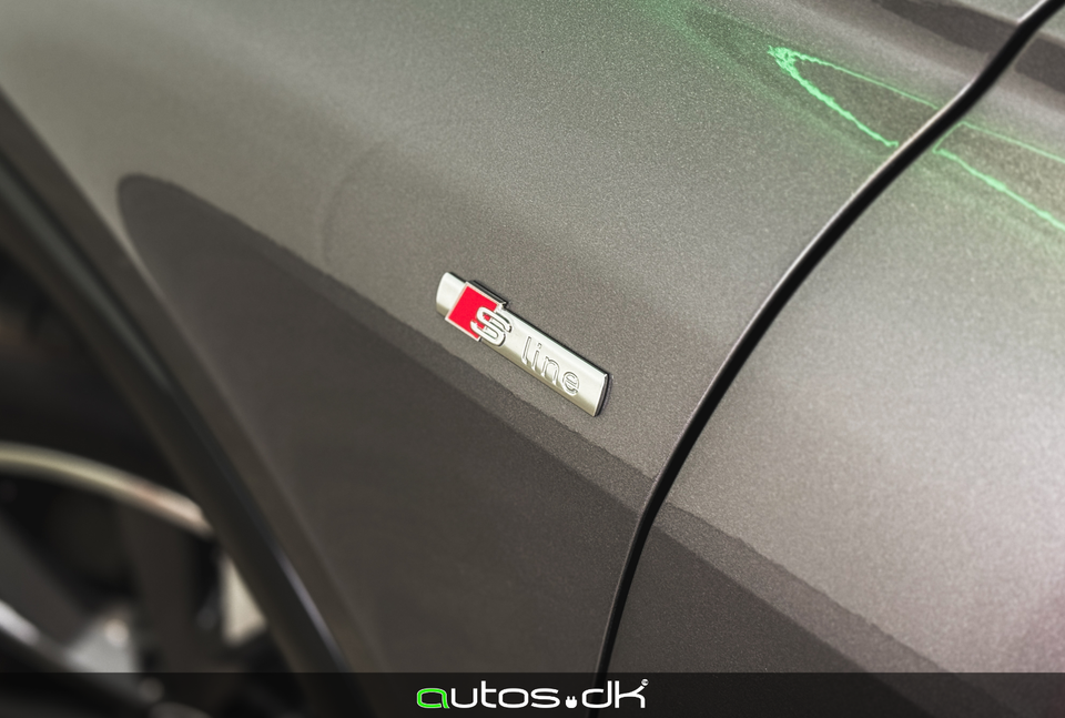 Audi Q4 e-tron 40 S-line 5d