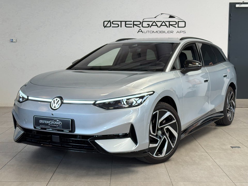 VW ID.7 77 Style+ Tourer 5d