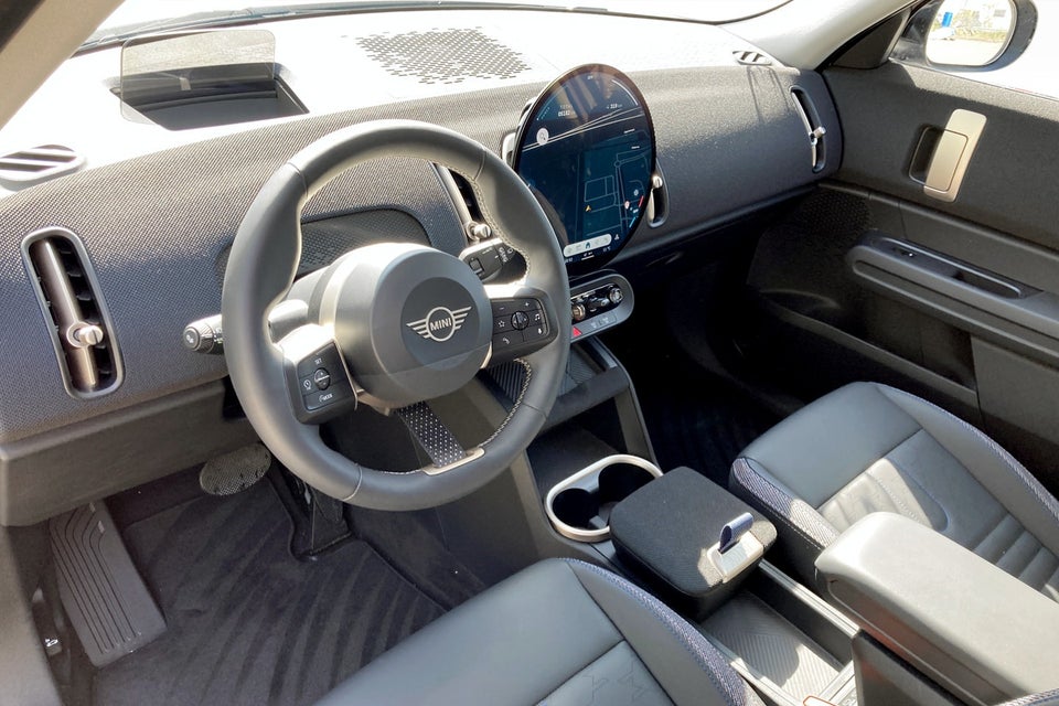 MINI Countryman SE Classic Trim M ALL4 5d