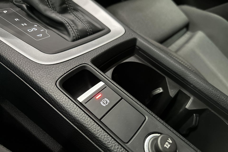 Audi Q3 45 TFSi e Attitude plus S-tr. 5d