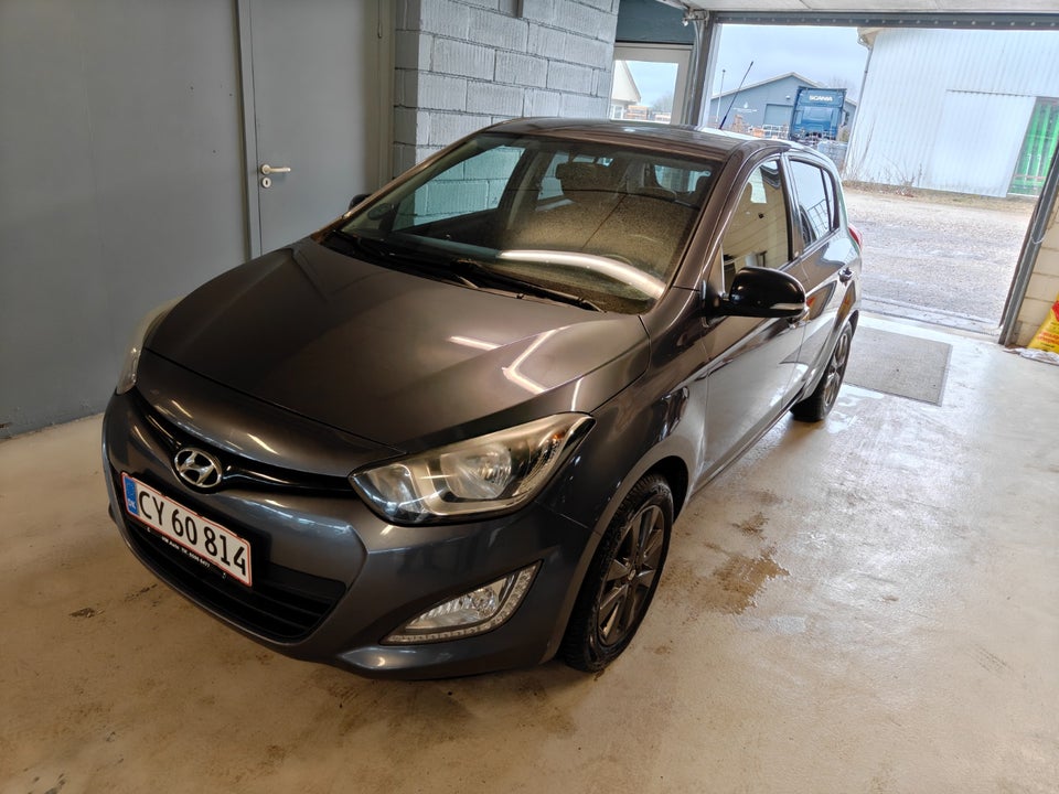 Hyundai i20 1,25 Classic XTR 5d
