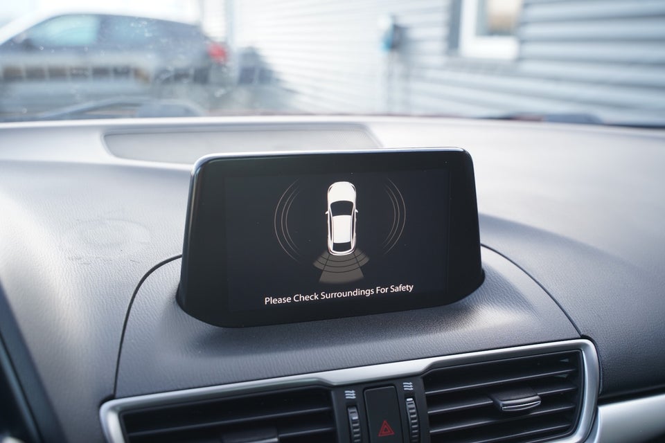 Mazda 3 2,0 SkyActiv-G 120 Vision aut. 4d