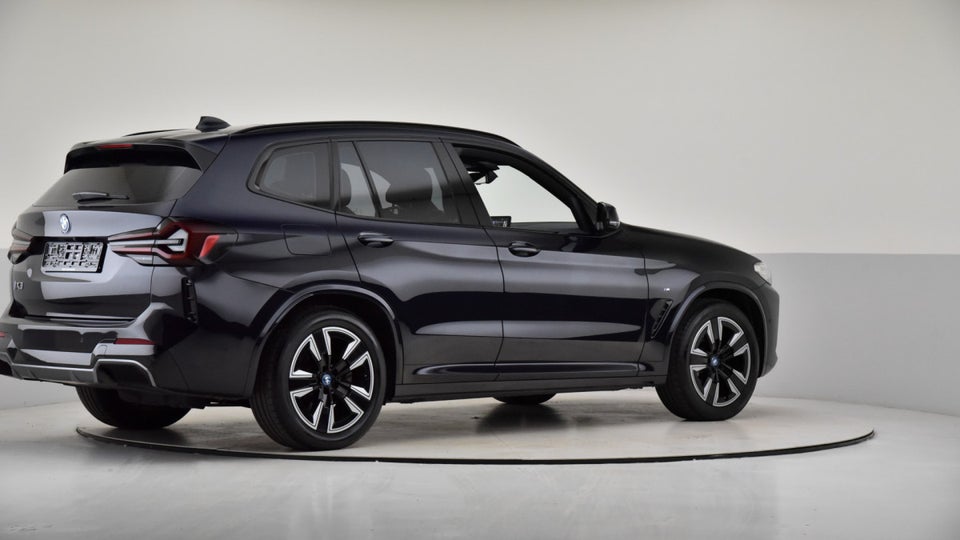 BMW iX3 Charged M-Sport 5d