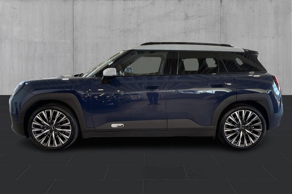 MINI Aceman E Favoured Trim M 5d