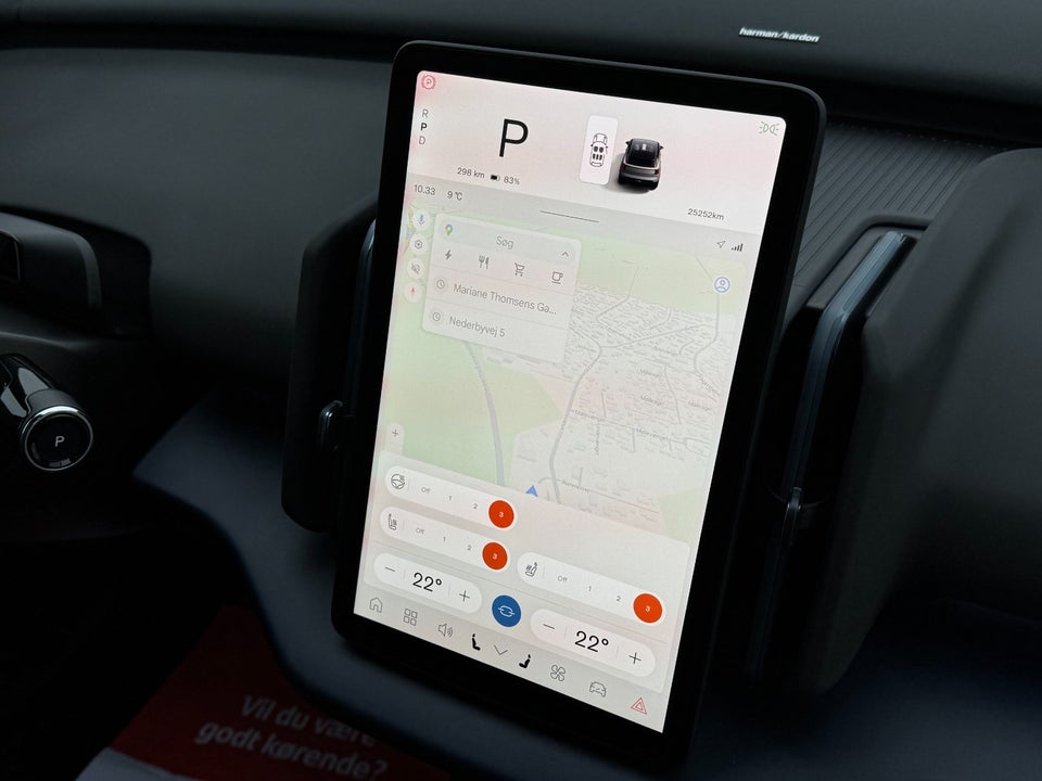 Volvo EX30 Extended Range Plus 5d