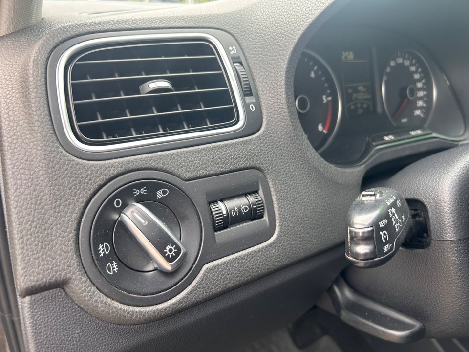 VW Polo 1,6 TDi 90 Comfortline DSG 5d