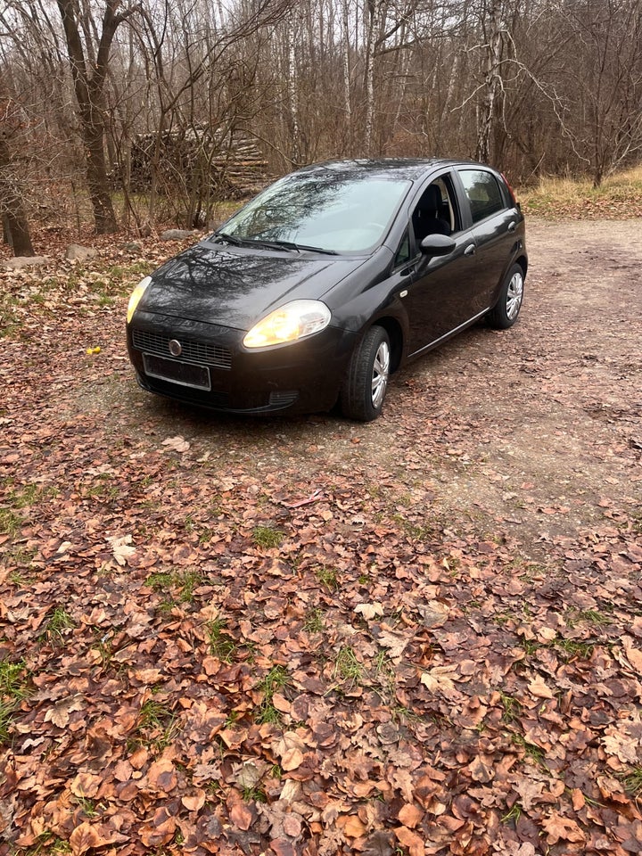 Fiat Grande Punto 1,3 JTD 75 Dynamic 5d