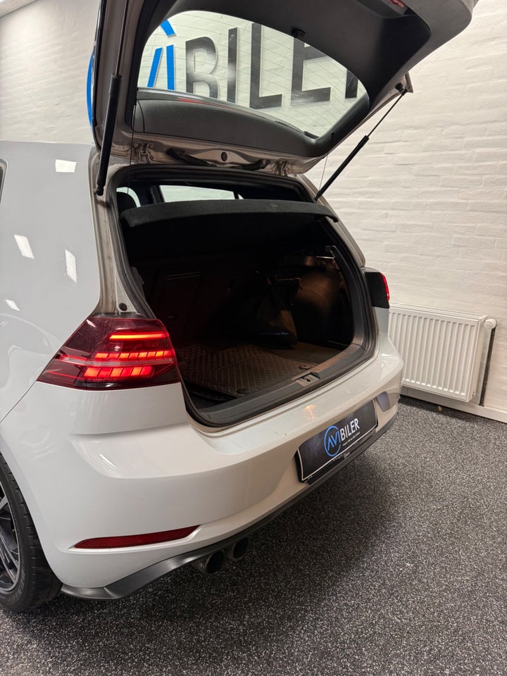VW Golf VII 1,4 GTE DSG 5d