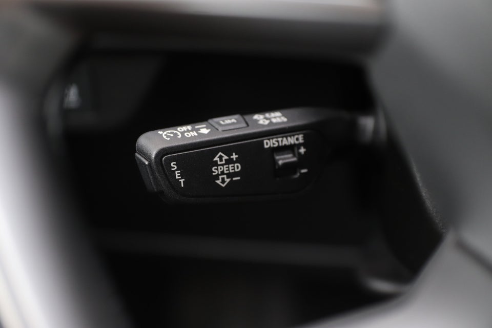 Audi Q4 e-tron 40 S-line Sportback 5d