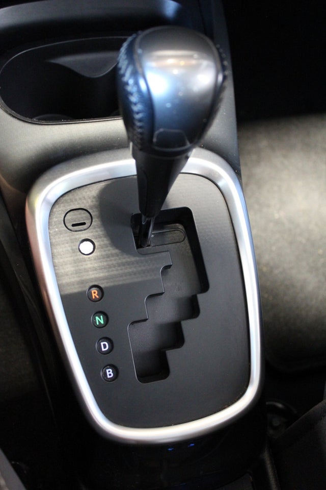 Toyota Yaris 1,5 Hybrid H2 e-CVT 5d