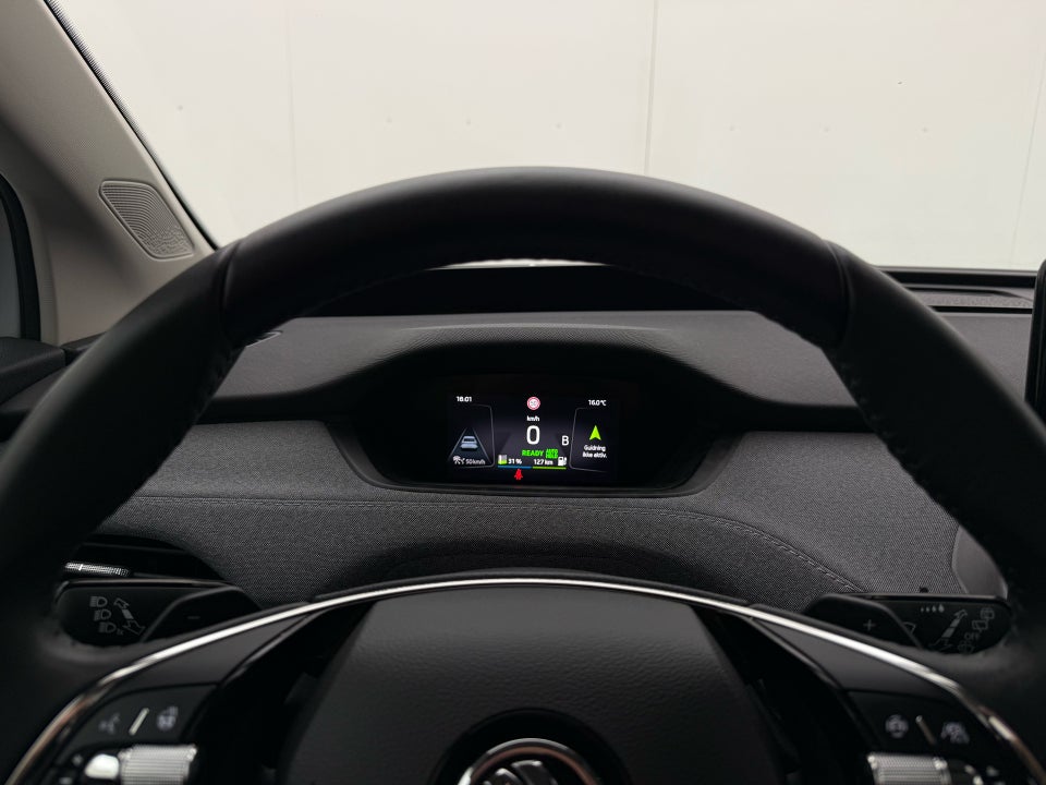 Skoda Enyaq 80 iV Loft 5d