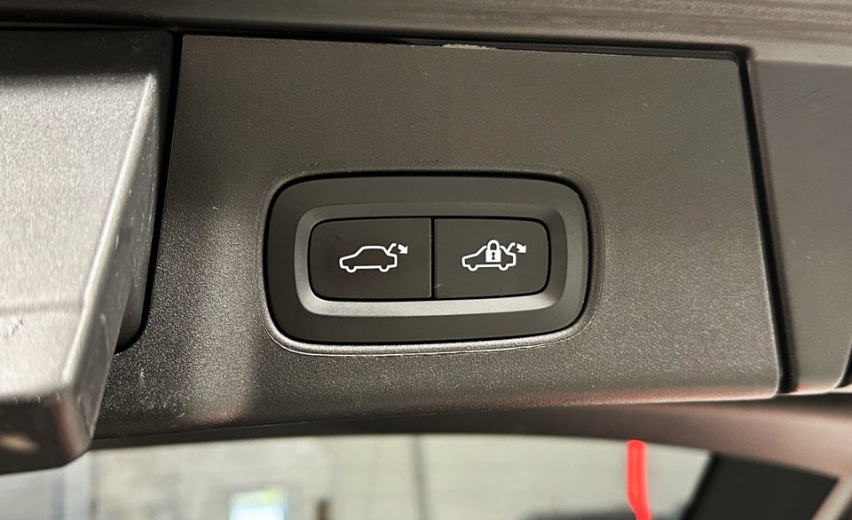 Volvo V90 2,0 T6 ReCharge Ultimate Dark aut. AWD 5d
