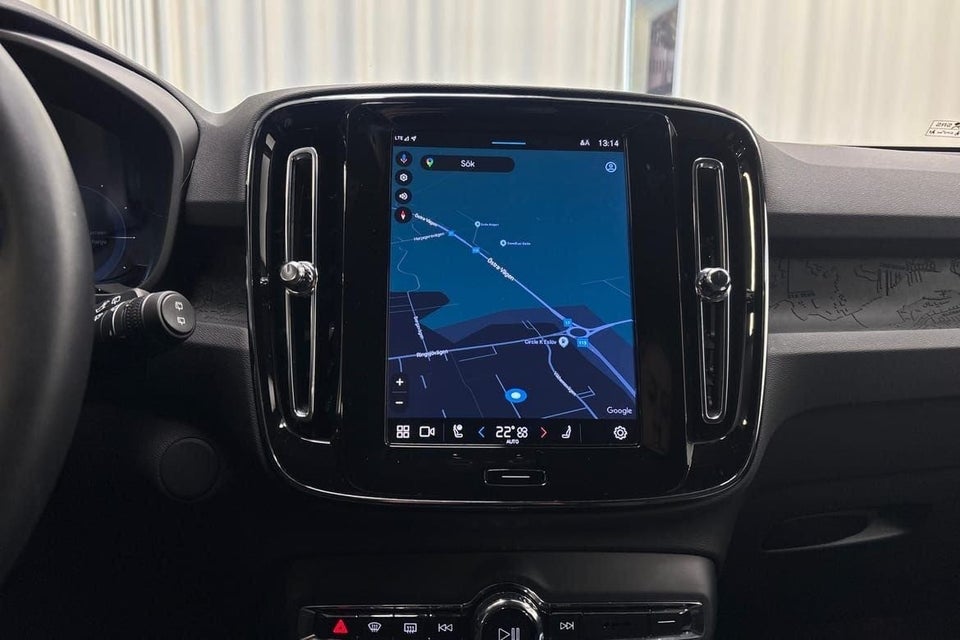 Volvo EX40 Extended Range Black Edition 5d