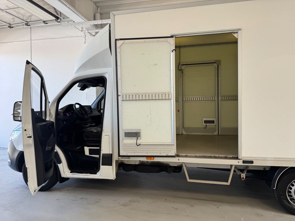 Mercedes Sprinter 317 2,0 CDi A3 Chassis aut. RWD 2d