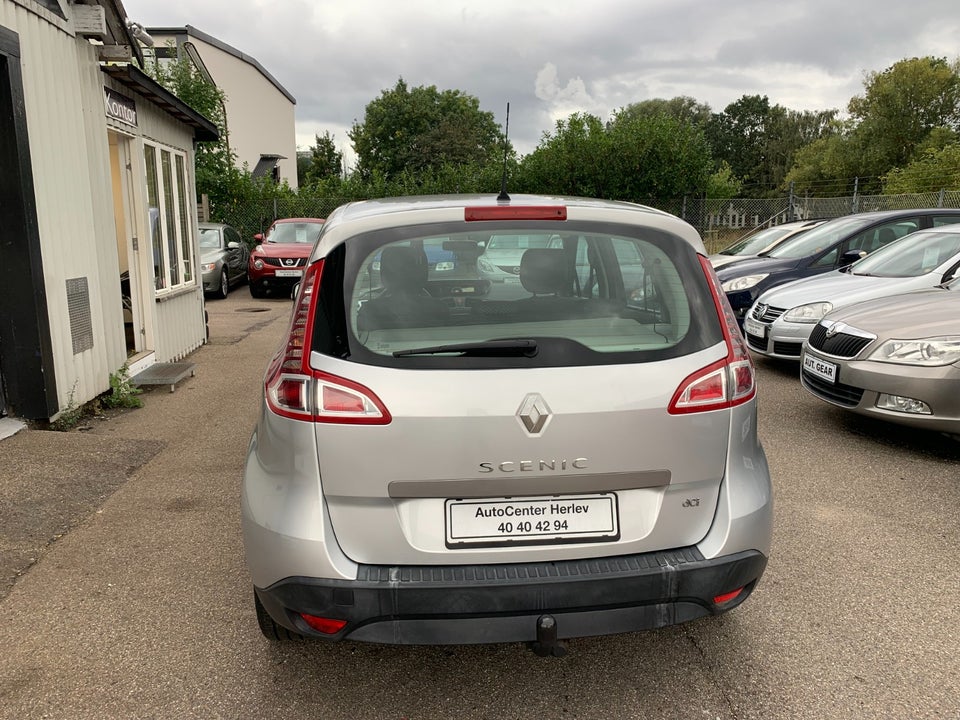 Renault Scenic III 1,5 dCi 95 Authentique 5d