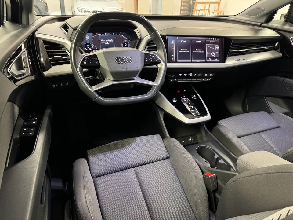 Audi Q4 e-tron 40 Advanced 5d