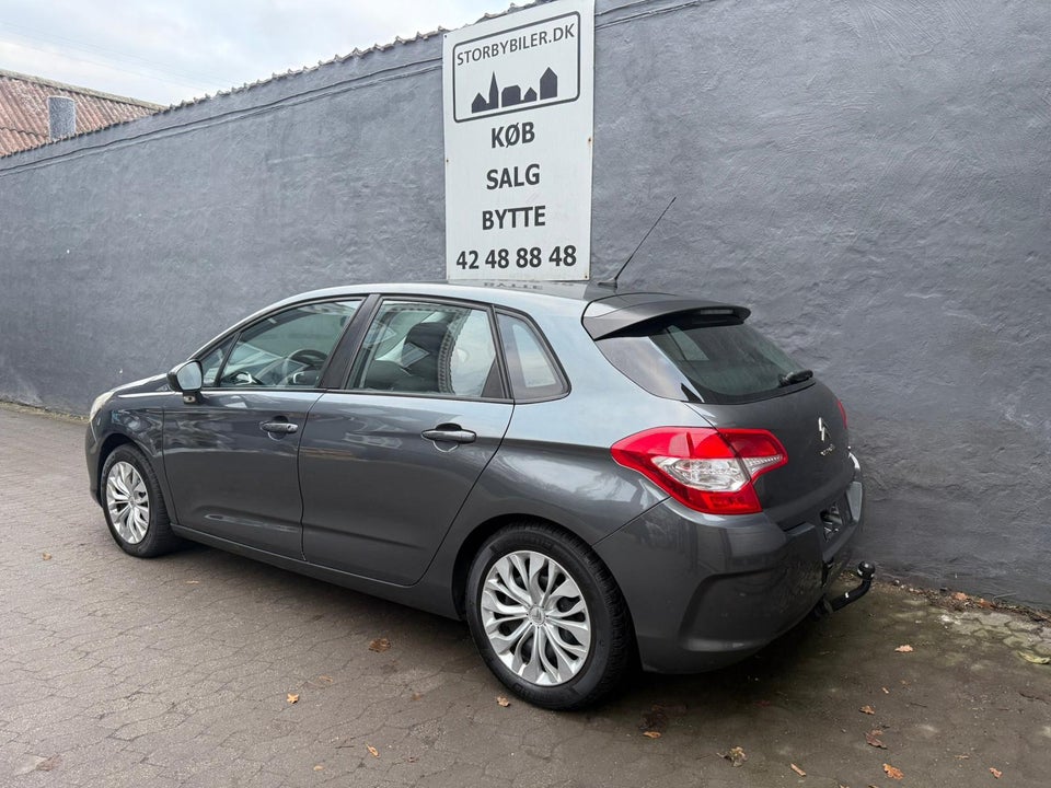 Citroën C4 1,4 VTi Attraction 5d