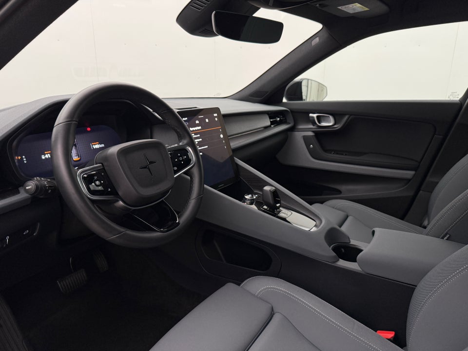 Polestar 2 Standard Range 5d