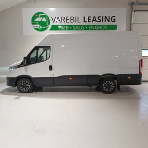 Iveco Daily, modelår 2021, 126,000 km