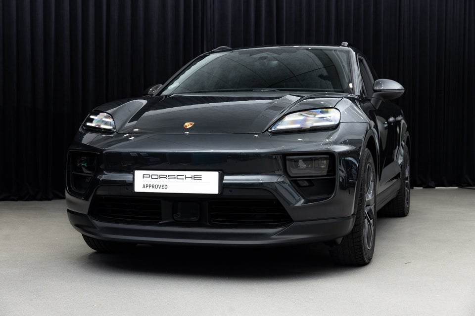 Porsche Macan 5d