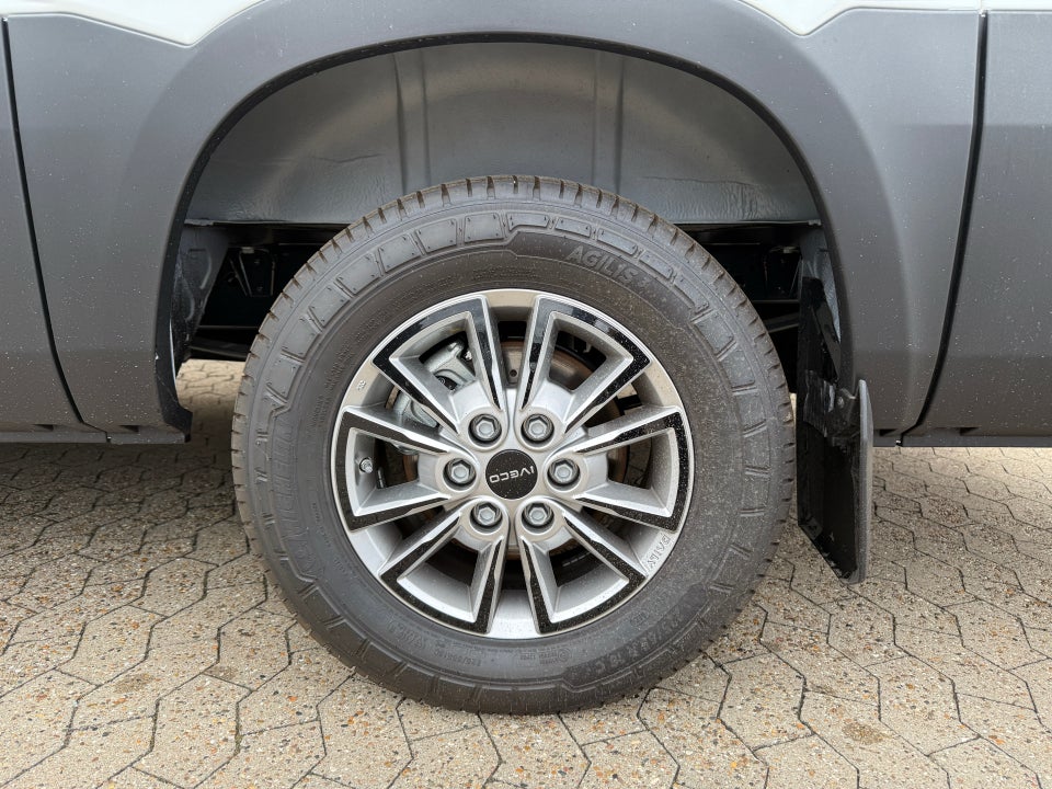 Iveco Daily 3,0 35S18 12m³ Van AG8