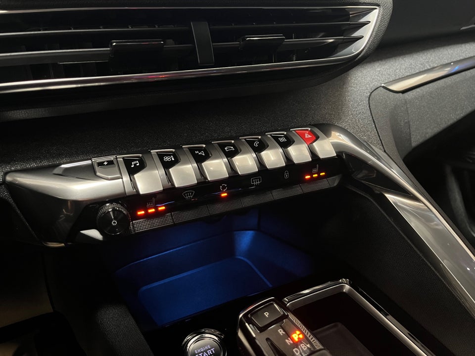 Peugeot 3008 1,6 Hybrid Allure EAT8 5d