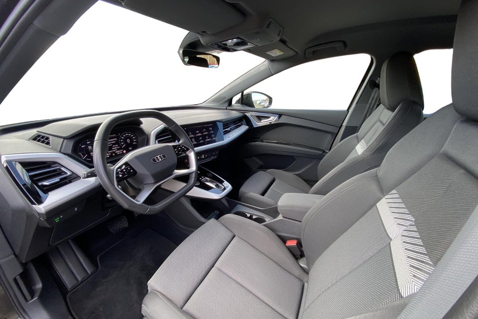 Audi Q4 e-tron 40 Attitude S-line 5d