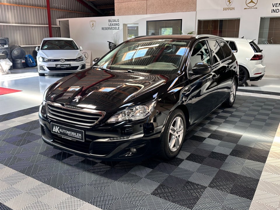 Peugeot 308 1,6 BlueHDi 120 Style 5d