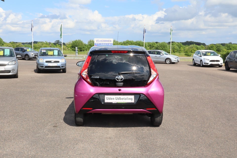 Toyota Aygo 1,0 VVT-i x-pression 5d
