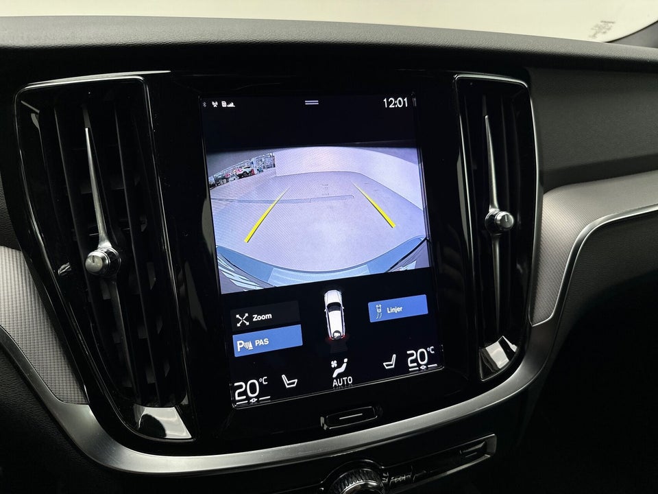 Volvo V60 2,0 T6 ReCharge R-Design aut. AWD 5d