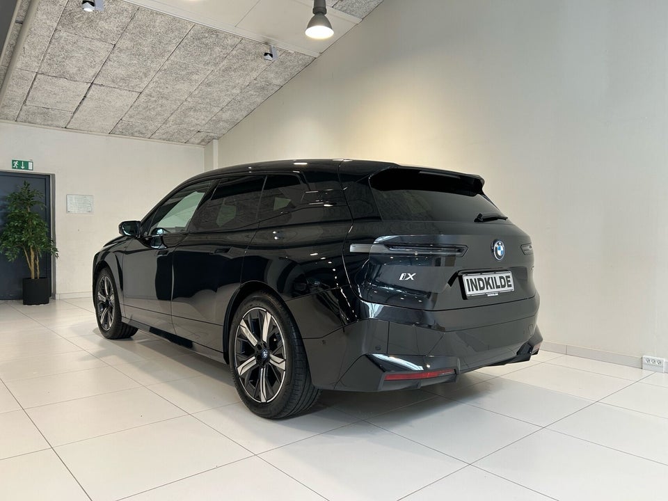 BMW iX xDrive50 Supercharged 5d