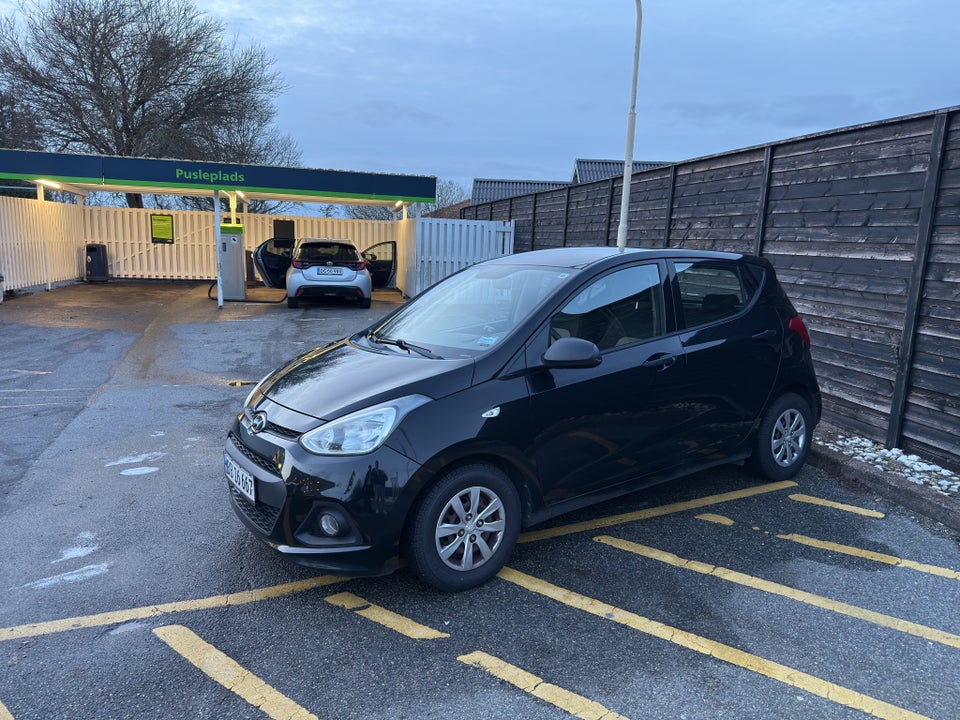 Hyundai i10 1,0 Move 5d