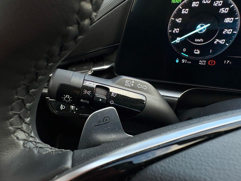 Kia Niro 64 EV Access Plus 5d
