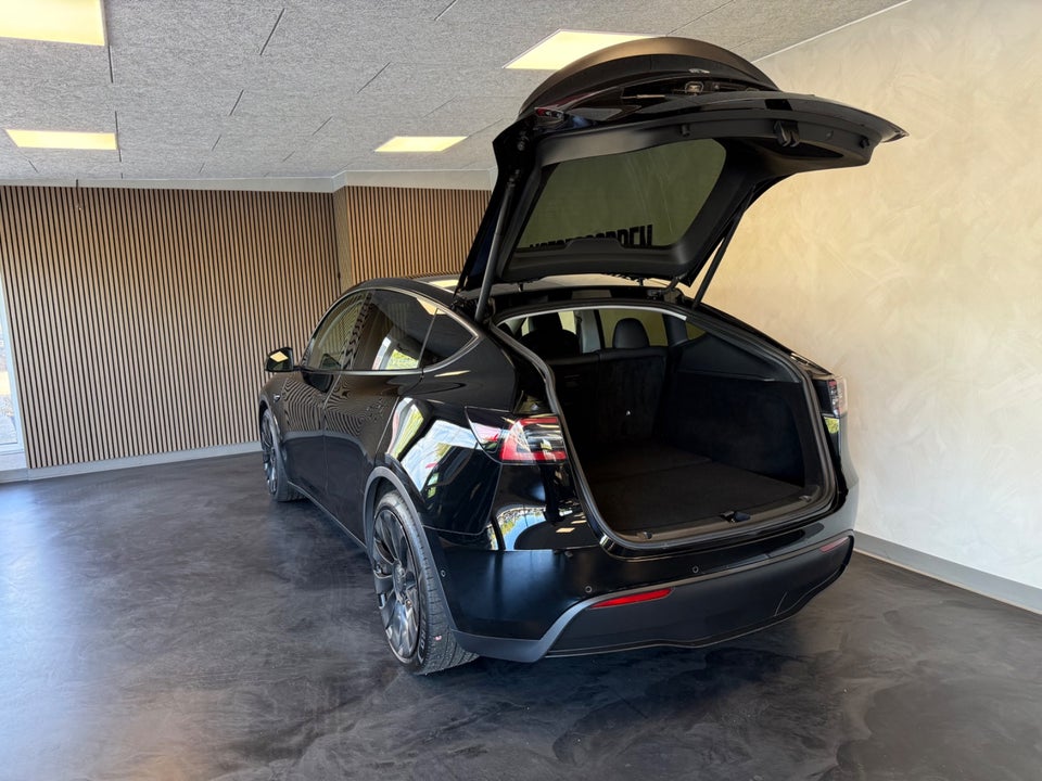 Tesla Model Y Performance AWD 5d