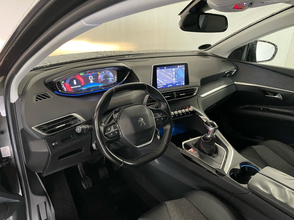 Peugeot 3008 1,5 BlueHDi 130 Allure 5d