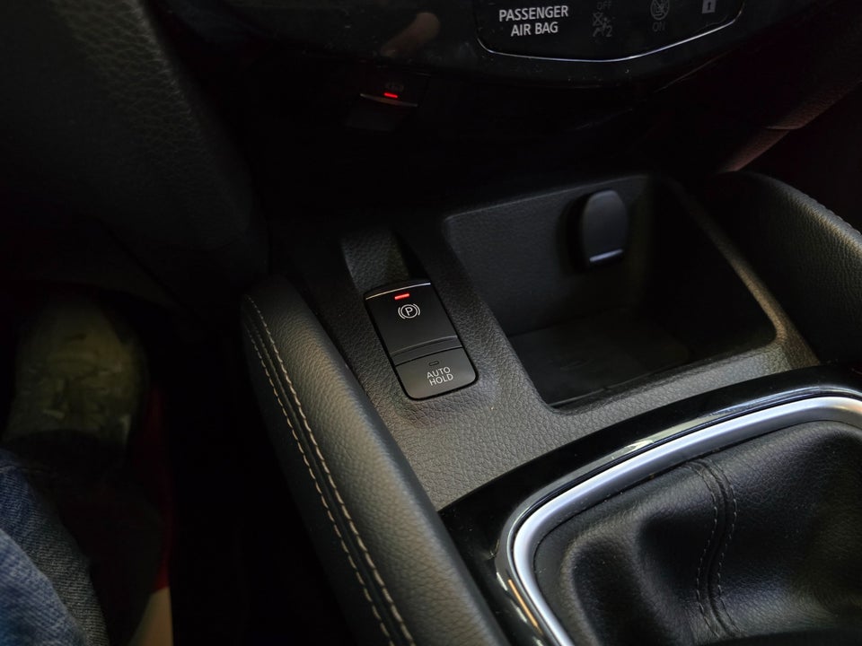 Nissan Qashqai 1,2 Dig-T 115 Visia 5d