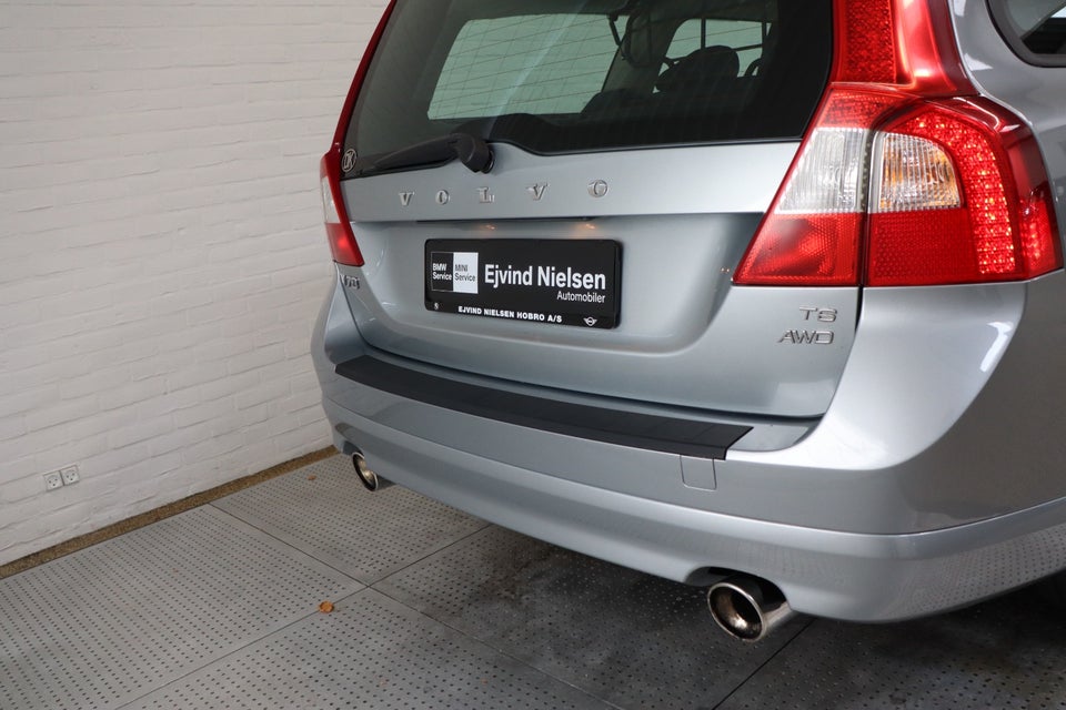 Volvo V70 3,0 T6 aut. AWD 5d