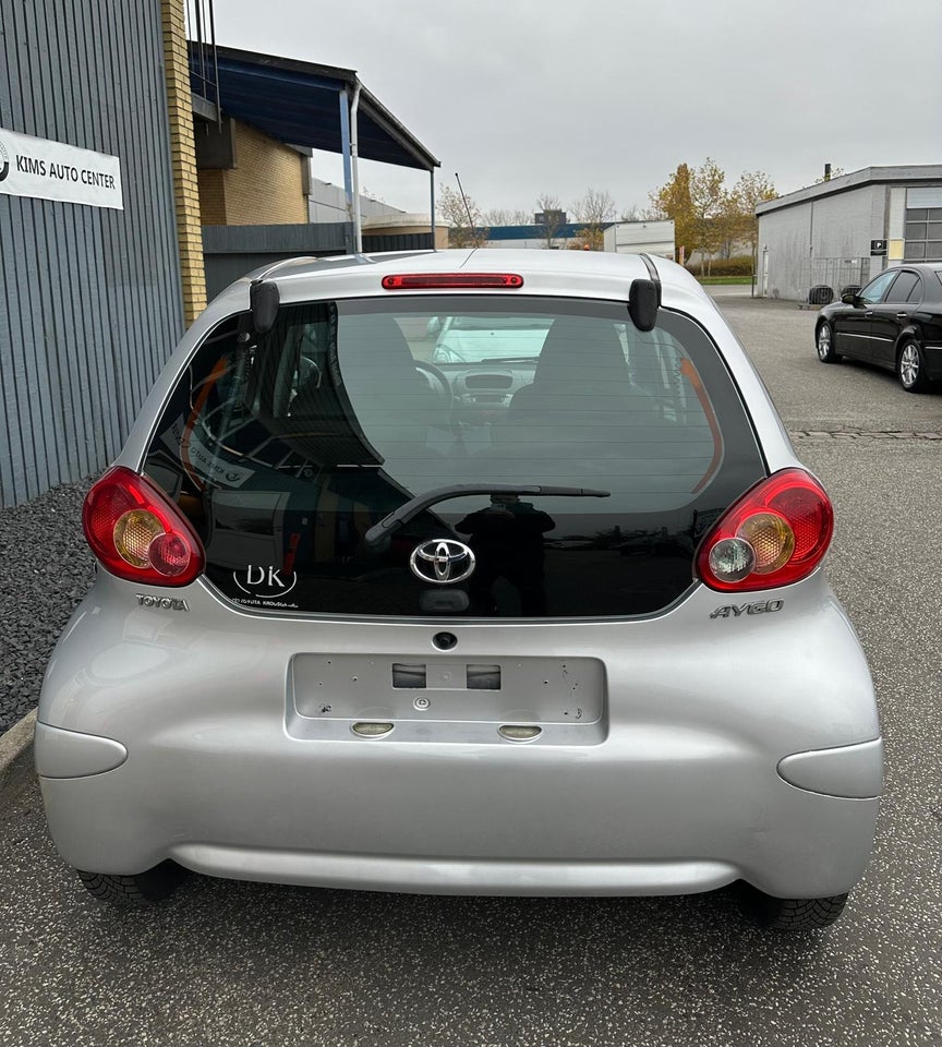 Toyota Aygo 1,0 Plus 5d