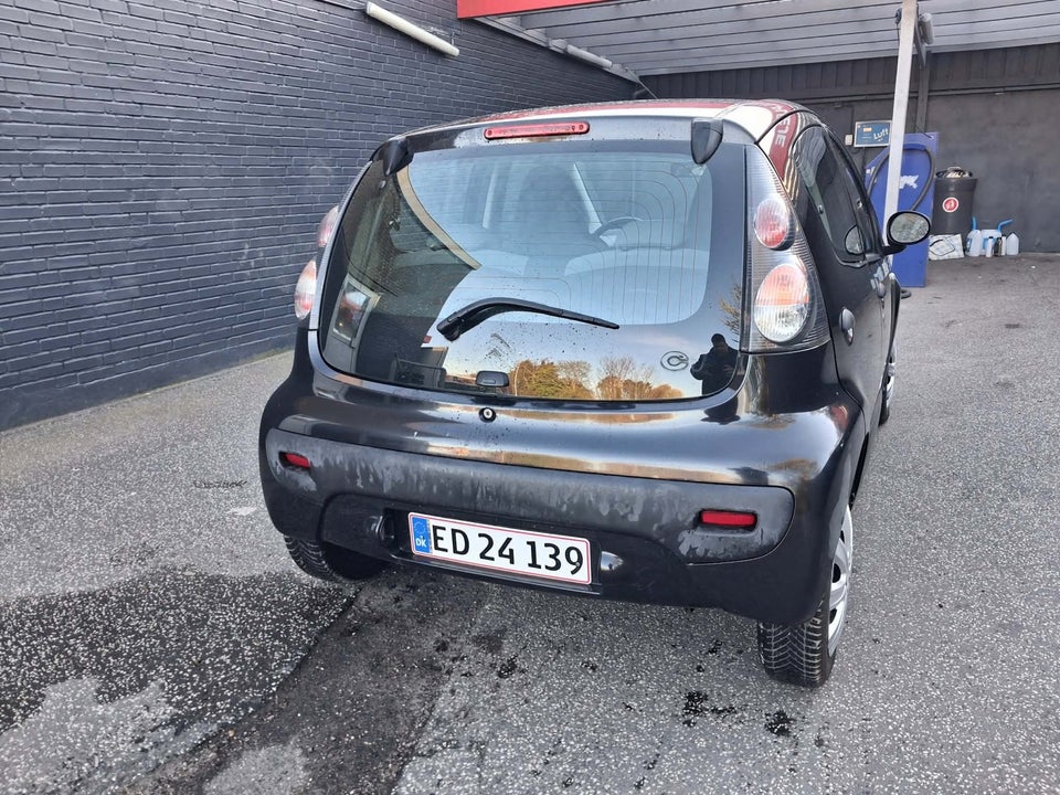 Citroën C1 1,0i  5d