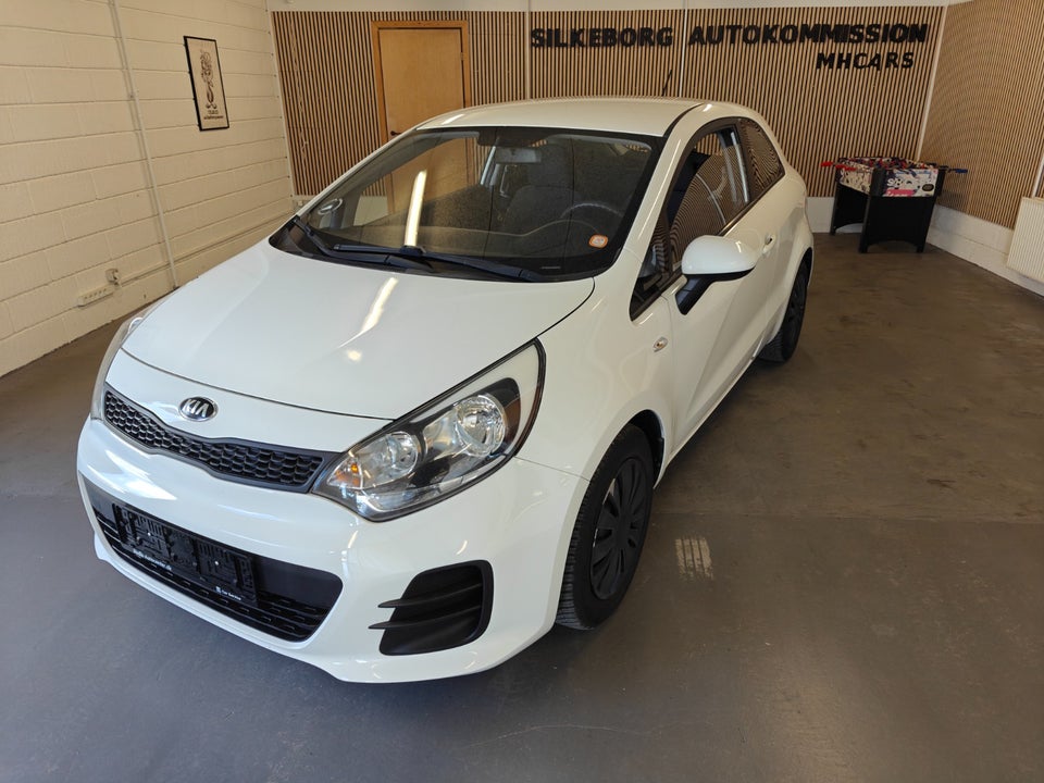 Kia Rio 1,2 CVVT Base 3d