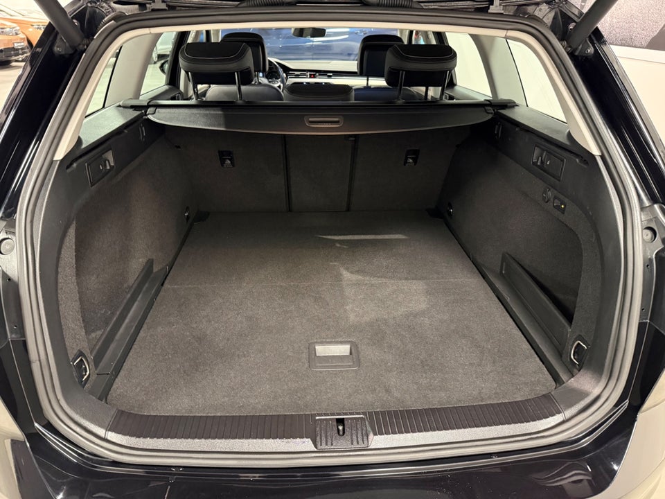 VW Passat 2,0 TSi 190 Elegance+ Variant DSG 5d