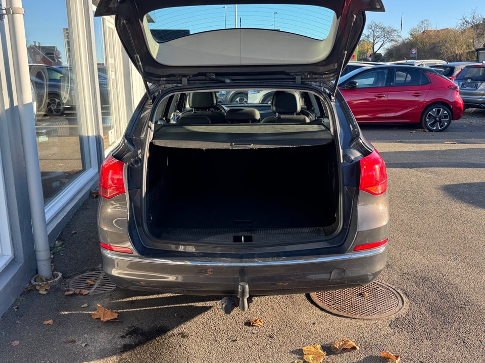 Opel Astra 1,4 T 140 Enjoy Sports Tourer 5d