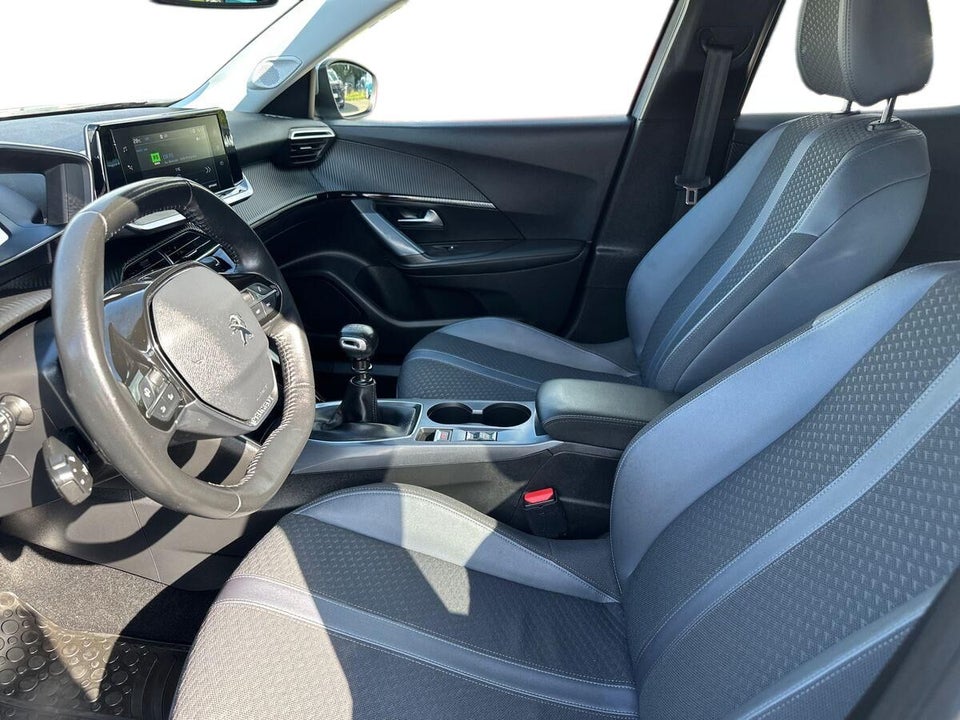 Peugeot 2008 1,2 PureTech 130 Edition:210+ 5d