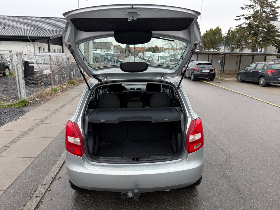 Skoda Fabia 1,2 12V Elegance 5d