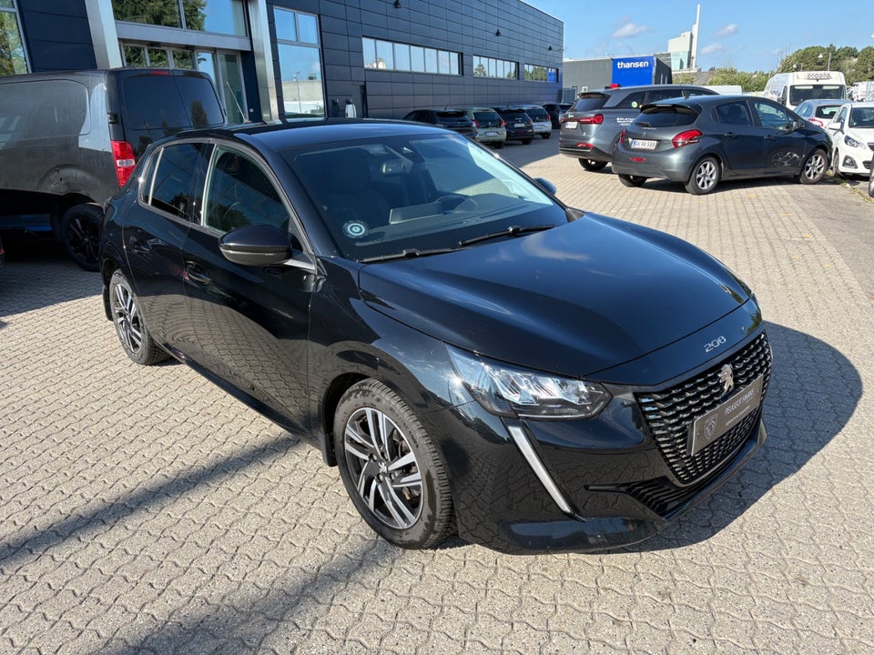 Peugeot 208 1,2 PureTech 100 Allure 5d