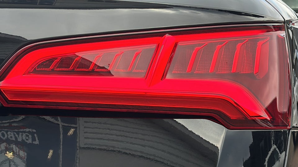 Audi Q5 3,0 TDi 286 S-line quattro Tiptr. 5d
